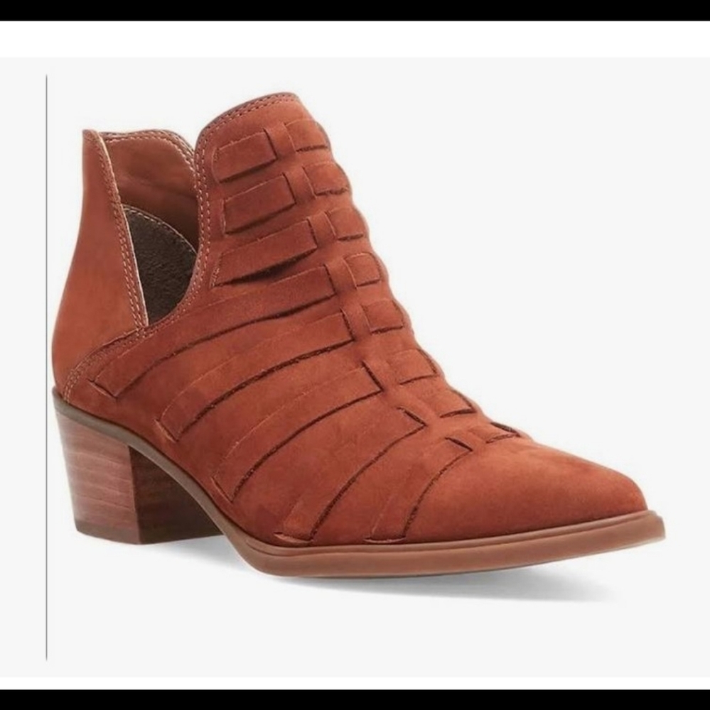 Steven By Steve Madden Chestnut Nubuck Booties Size 9.5